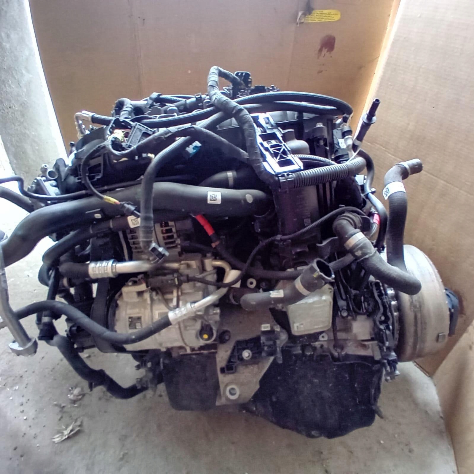 Moteur B46 B20 B — vue 3