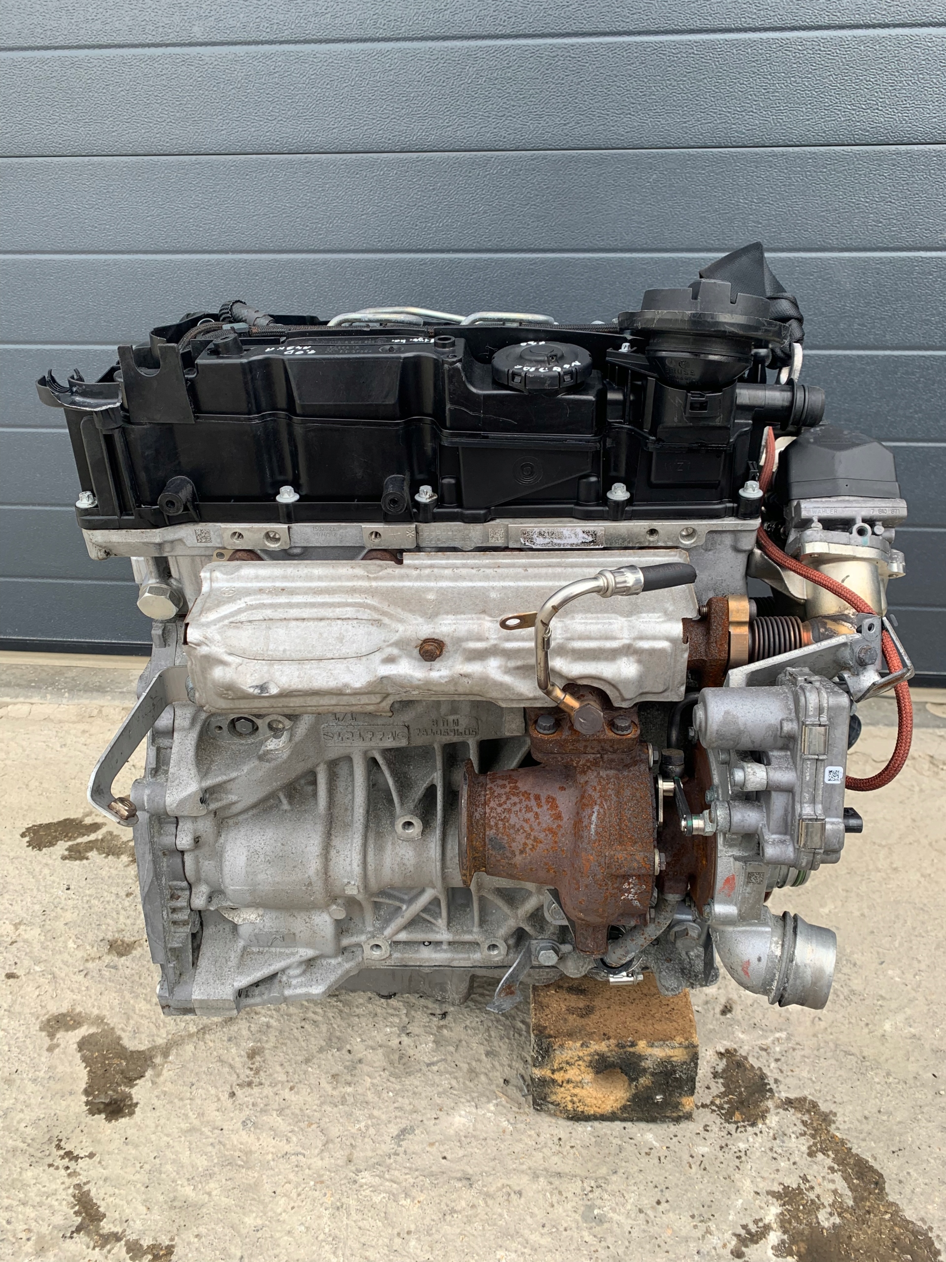 Moteur N47 D20 C — vue 9