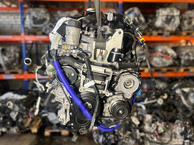 Moteur 204DTD(AJ20D4) — vue 1