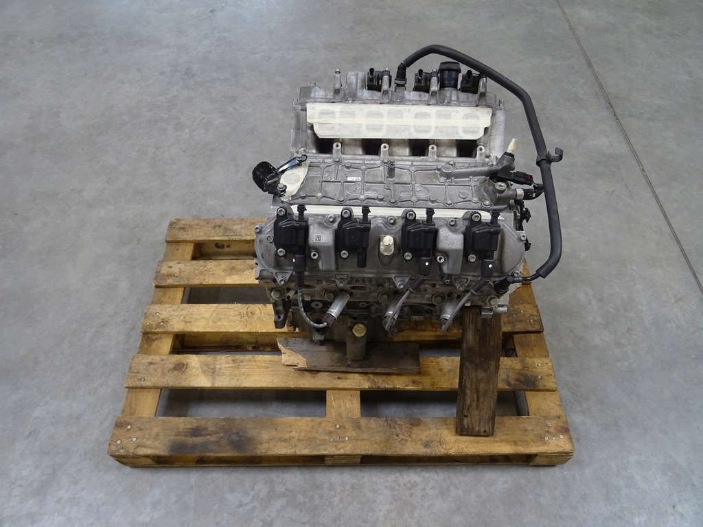 Moteur LT4(376CUV8) — vue 5