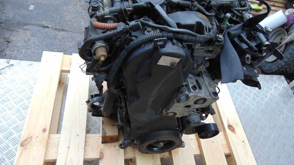 Moteur RHF (DW10BTED4) — vue 3