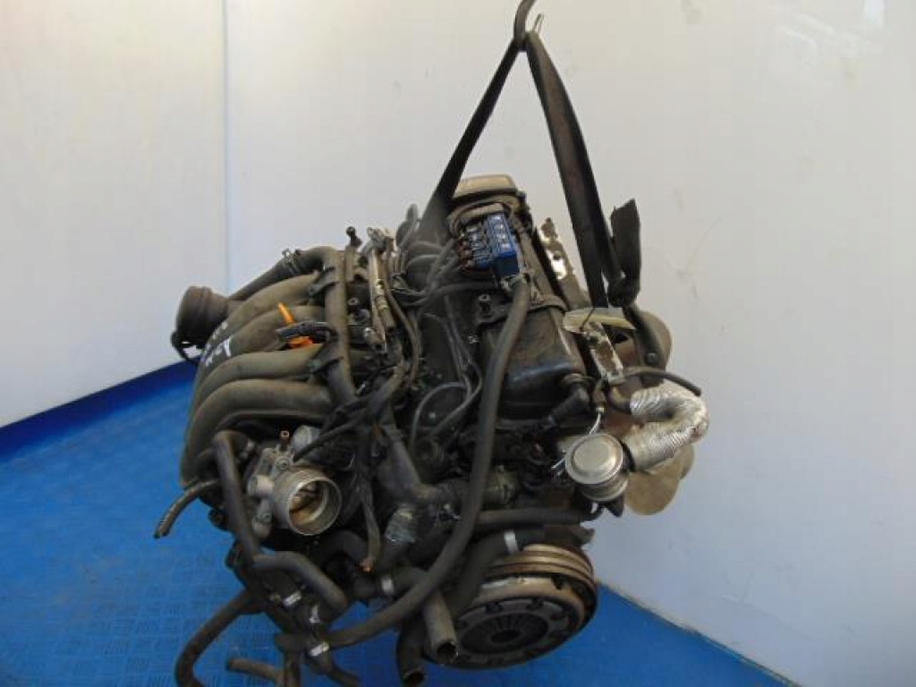 Moteur AZM — vue 1