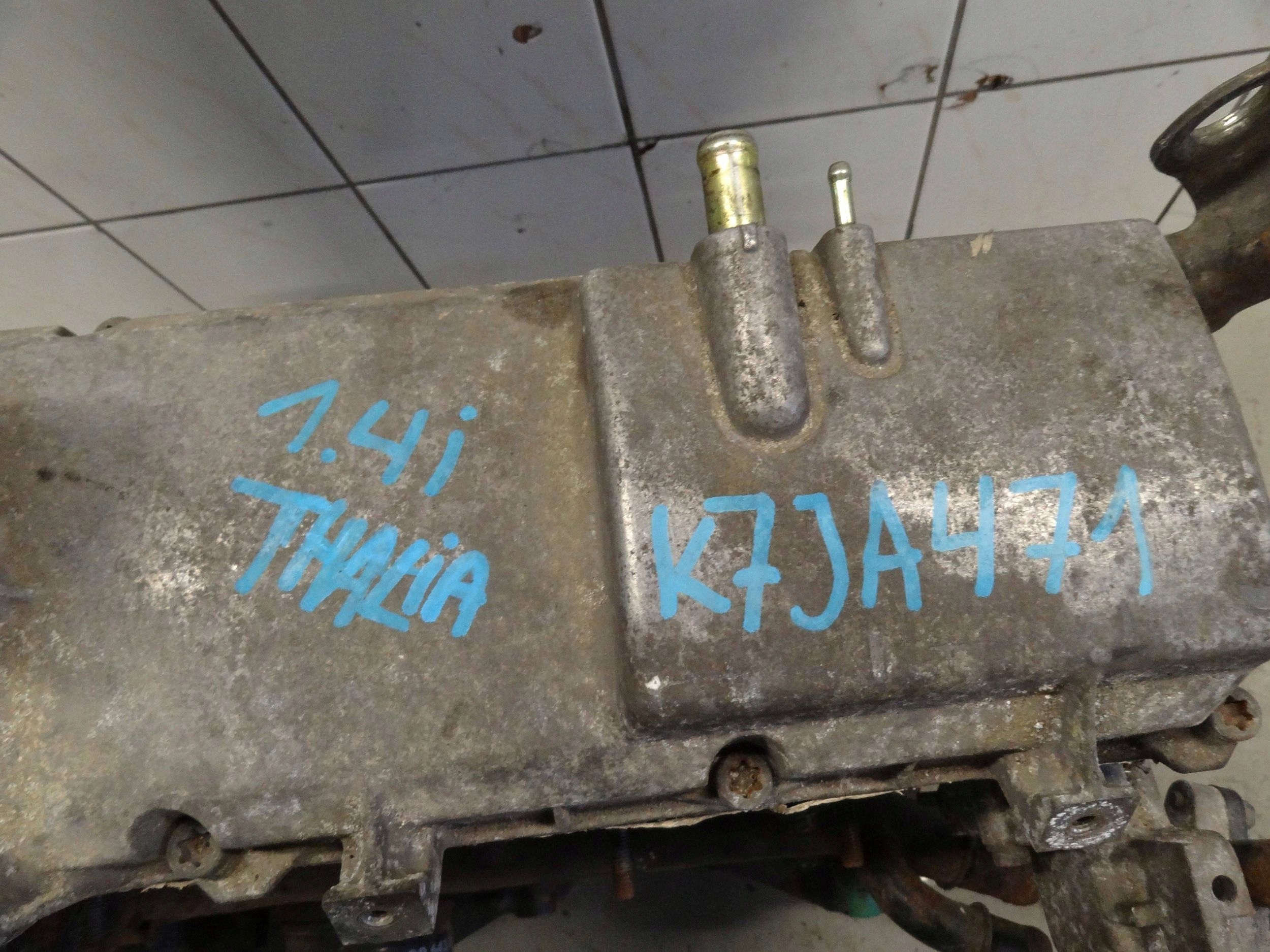 Moteur K7J 700 — vue 2