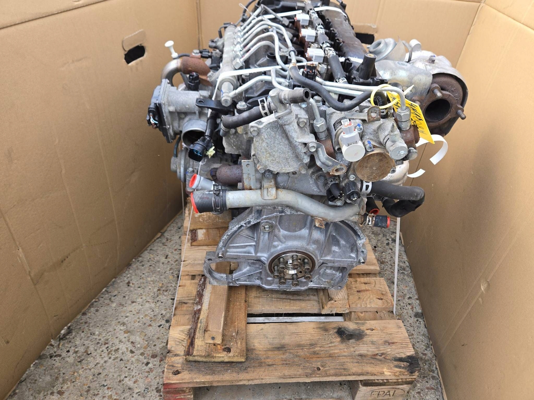 Moteur 4N13 — vue 3