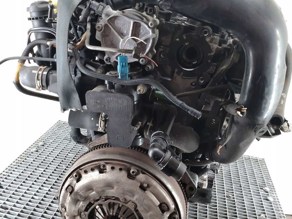 Moteur RHF (DW10BTED4) — vue 3