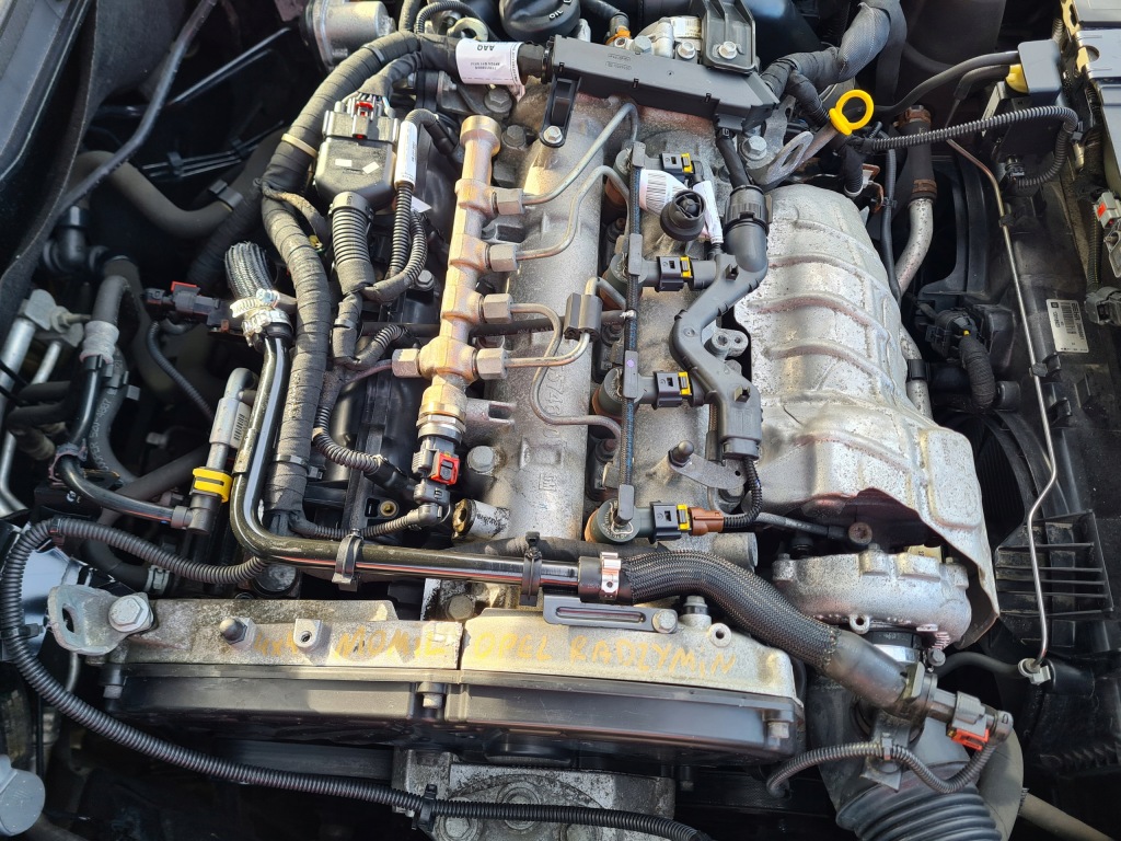 Moteur A 20 DTH — vue 2