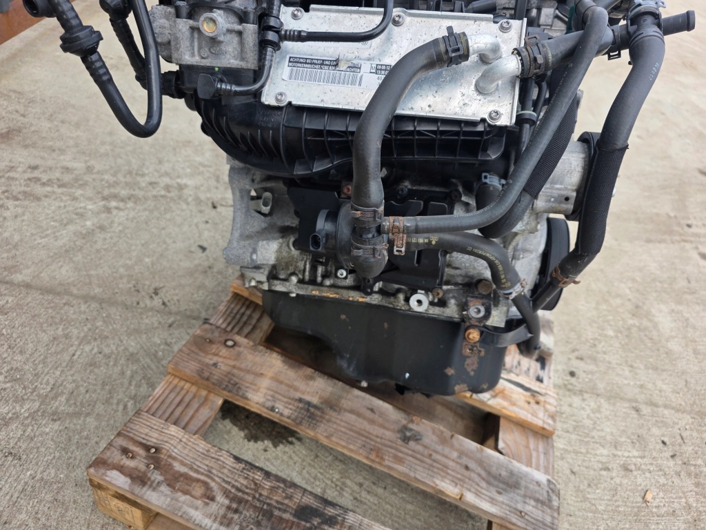 Moteur CBZA — vue 3