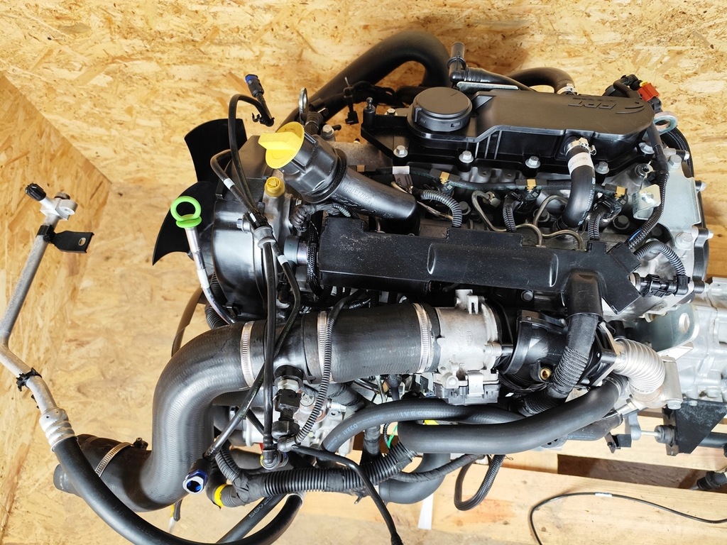 Moteur F1AGL411A — vue 3