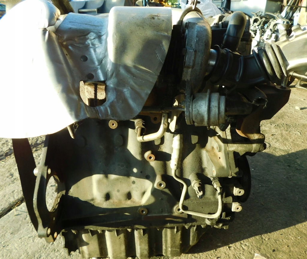 Moteur Y 22 DTR — vue 3