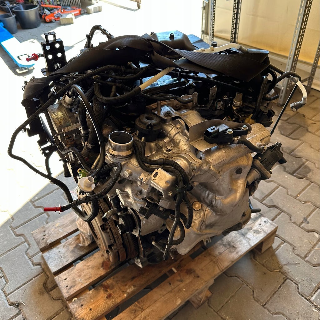 Moteur M9T 898 — vue 1