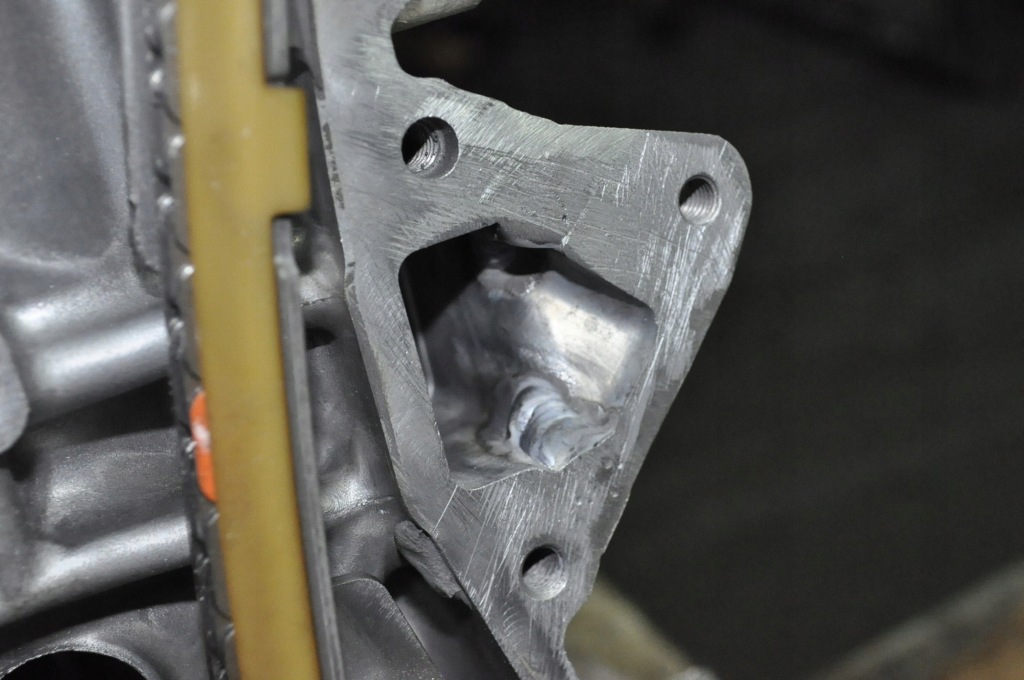 Moteur 2ZR-FXE — vue 4